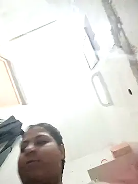 Snapshot of Giselabrunette25 chatting on 12/14/25, 08:20 Giselabrunette25 online show from 12/14/25, 08:20