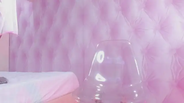 Hilary-banks online show from 02/24/25, 05:22