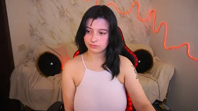 Miki Kivi online show from 12/13/24, 07:53