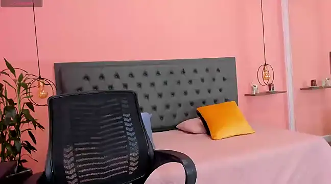 Alana Suares1 online show from 01/28/25, 07:21