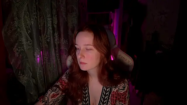 Snapshot of pearl_princess_ chatting on 03/08/26, 02:15 pearl princess online show from 03/08/26, 02:15