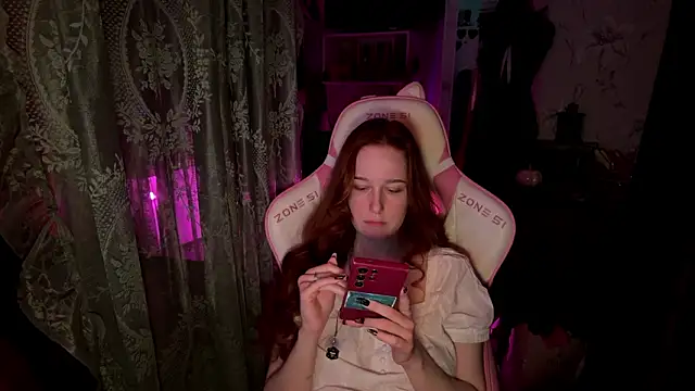 Snapshot of pearl_princess_ chatting on 03/14/26, 12:10 pearl princess online show from 03/14/26, 12:10