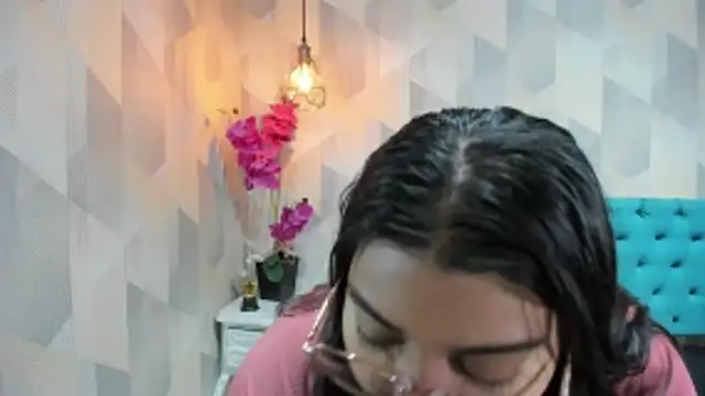 Snapshot of LindaBreeS chatting on 03/15/26, 02:34 LindaBreeS online show from 03/15/26, 02:34