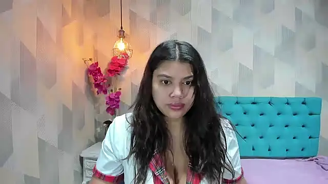 LindaBreeS online show from 06/29/26, 10:48