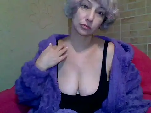 Snapshot of Lorie_Carrie chatting on 01/02/25, 02:02 Lorie Carrie online show from 01/02/25, 02:02
