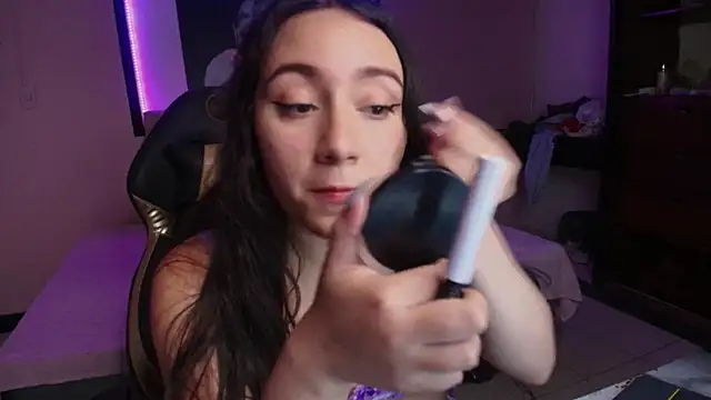 Andrea Ramos online show from 02/13/25, 02:12