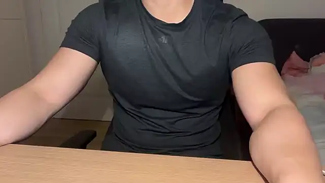 jungcock3210 online show from 12/01/25, 04:12