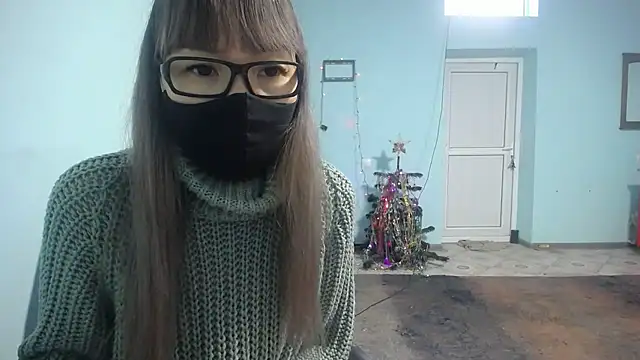 Snapshot of elllaaxx chatting on 01/04/25, 03:50 elllaaxx online show from 01/04/25, 03:50