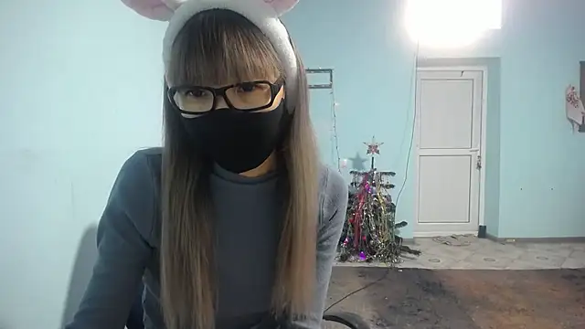 Snapshot of elllaaxx chatting on 01/21/25, 03:26 elllaaxx online show from 01/21/25, 03:26