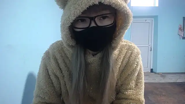 Snapshot of elllaaxx chatting on 01/28/25, 03:15 elllaaxx online show from 01/28/25, 03:15