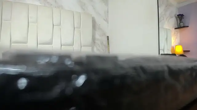 Naughty Kittenm online show from 02/14/25, 10:49