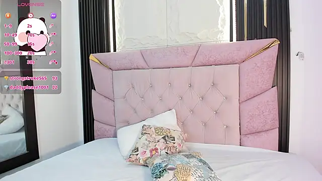 laurem-paulette online show from 01/31/25, 07:08