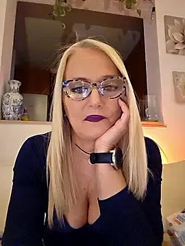 Snapshot of kikkastar chatting on 01/09/26, 09:05 kikkastar online show from 01/09/26, 09:05