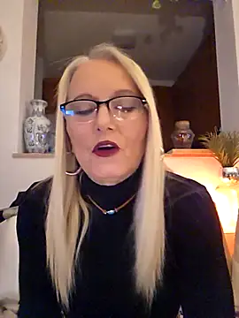 Snapshot of kikkastar chatting on 03/12/26, 08:59 kikkastar online show from 03/12/26, 08:59