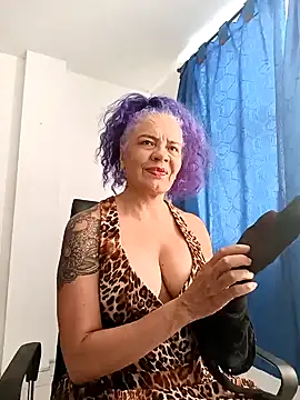 freyadevil333 online show from 02/04/25, 08:28