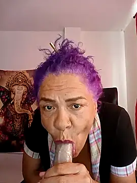 freyadevil333 online show from 03/22/25, 08:37