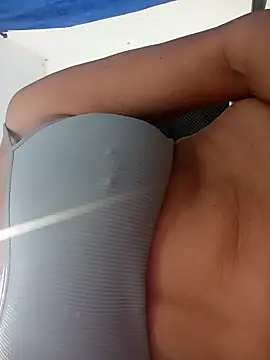 freyadevil333 online show from 12/03/25, 03:36