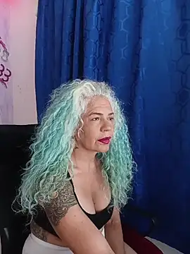 freyadevil333 online show from 04/25/26, 01:08