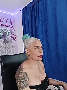 freyadevil333 online show from 05/13/26, 04:10