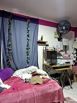 Snapshot of Angela_hank2 chatting on 11/24/25, 12:54 Angela hank2 online show from 11/24/25, 12:54