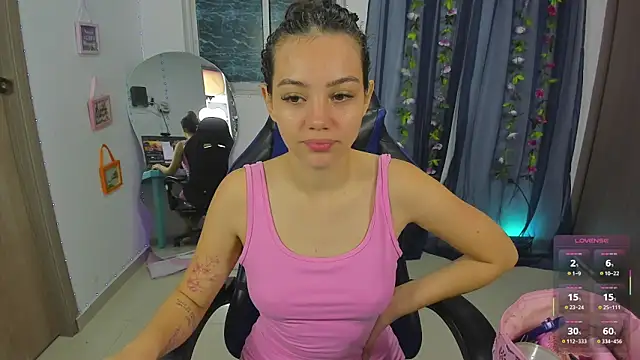 Snapshot of Angela_hank2 chatting on 03/02/26, 04:14 Angela hank2 online show from 03/02/26, 04:14