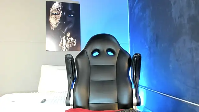 Snapshot of Big_furry_bear13 chatting on 03/07/26, 07:16 Big furry bear13 online show from 03/07/26, 07:16