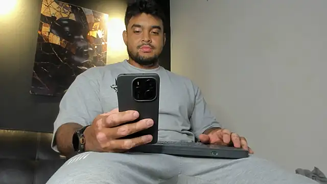 Big furry bear13 online show from 06/10/26, 05:18