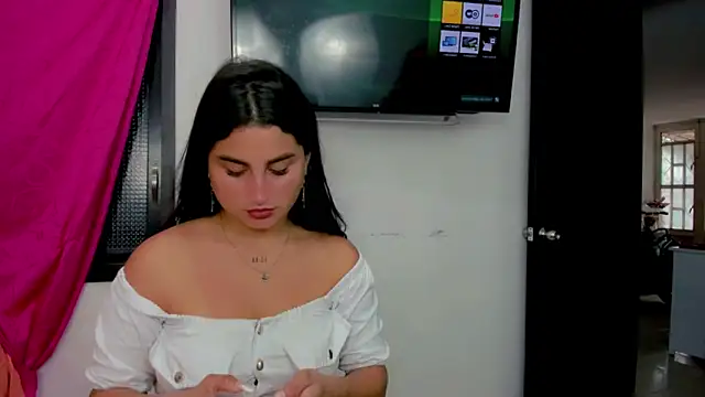 Snapshot of sunshine_uwu22 chatting on 12/21/24, 07:06 sunshine uwu22 online show from 12/21/24, 07:06