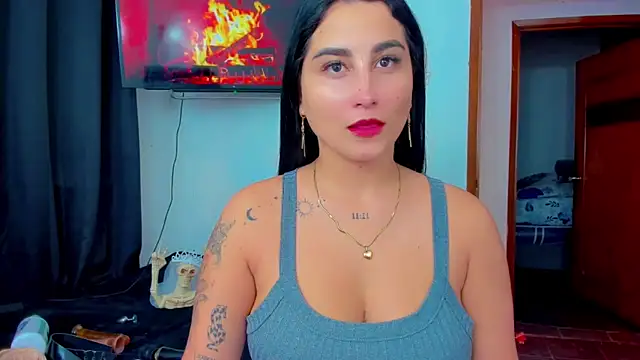 Snapshot of sunshine_uwu22 chatting on 12/18/25, 07:20 sunshine uwu22 online show from 12/18/25, 07:20