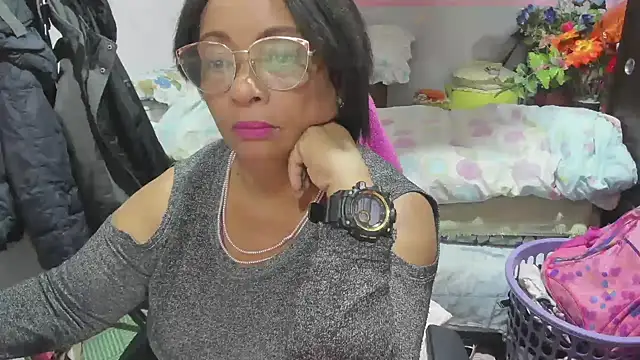 Mrs mommy  online show from 05/11/26, 11:46