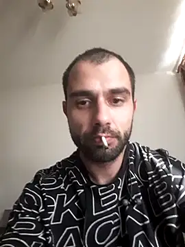 Snapshot of Victorious_Devil chatting on 02/11/25, 06:51 Victorious Devil online show from 02/11/25, 06:51