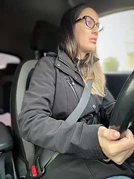 HotXMom online show from 11/14/25, 06:45