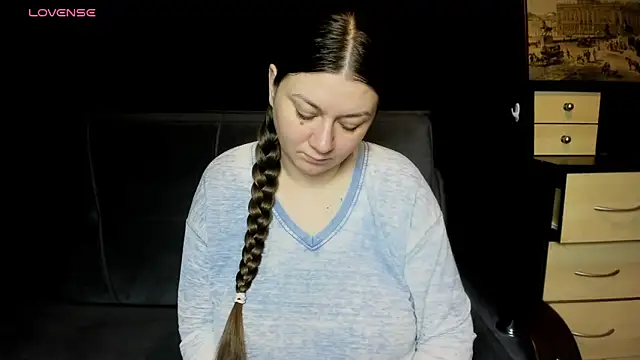 AlisaBacker online show from 05/30/26, 05:43