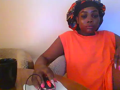 Snapshot of HOTKIKI24 chatting on 03/13/26, 11:39 HOTKIKI24 online show from 03/13/26, 11:39