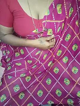 Snapshot of negatamil chatting on 01/19/25, 04:33 negatamil online show from 01/19/25, 04:33