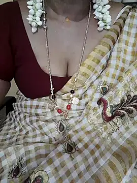 Snapshot of negatamil chatting on 10/11/25, 03:43 negatamil online show from 10/11/25, 03:43