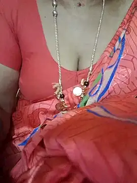 Snapshot of negatamil chatting on 10/23/25, 03:22 negatamil online show from 10/23/25, 03:22