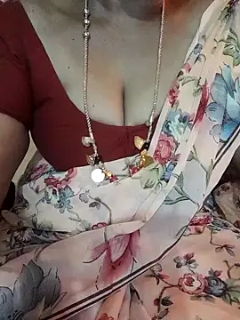 Snapshot of negatamil chatting on 11/01/25, 03:30 negatamil online show from 11/01/25, 03:30