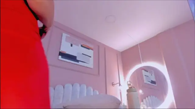 lia ass  online show from 01/23/25, 05:21