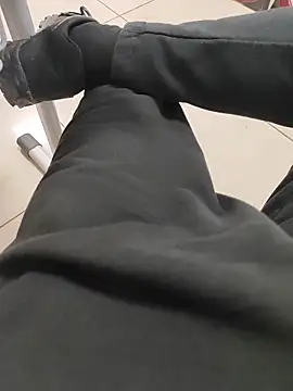 Snapshot of ertance40 chatting on 02/07/26, 07:34 ertance40 online show from 02/07/26, 07:34