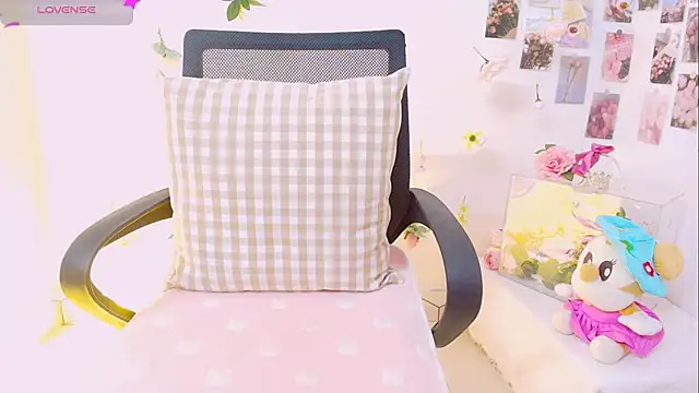 Embez-Damdang online show from 12/18/24, 03:33