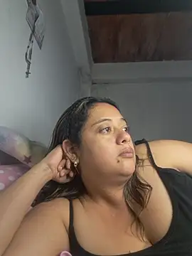 Snapshot of _MaripossaSexy_ chatting on 04/11/26, 04:17 MaripossaSexy online show from 04/11/26, 04:17