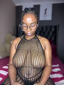 Snapshot of Candy-Heart chatting on 01/27/25, 04:30 Candy-Heart online show from 01/27/25, 04:30