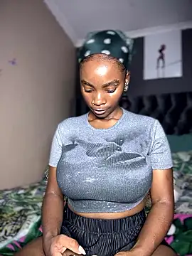 Snapshot of Candy-Heart chatting on 01/08/26, 11:51 Candy-Heart online show from 01/08/26, 11:51