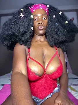 Snapshot of Candy-Heart chatting on 02/23/26, 11:24 Candy-Heart online show from 02/23/26, 11:24