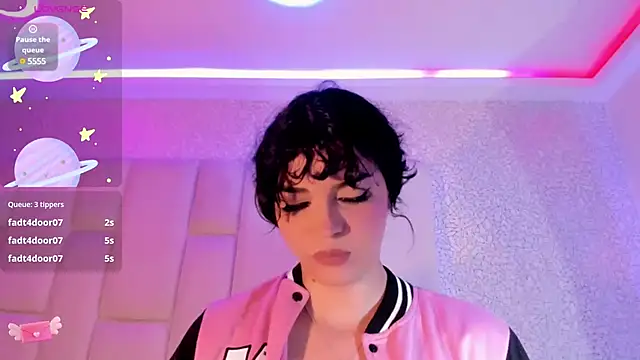 Summer walkerr online show from 01/19/25, 06:43