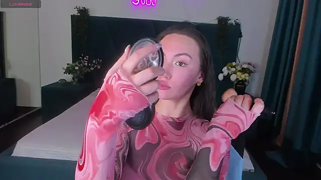Snapshot of GIGI_BENNET chatting on 01/19/25, 03:53 GIGI BENNET online show from 01/19/25, 03:53