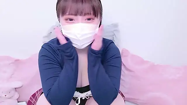 x--Miu--x online show from 02/17/26, 05:15