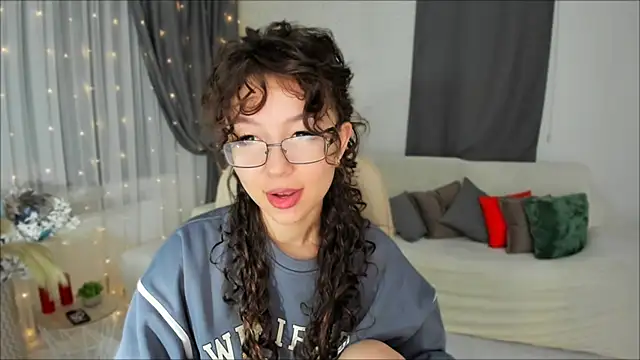 AgnieszkaBanana online show from 02/05/25, 04:06