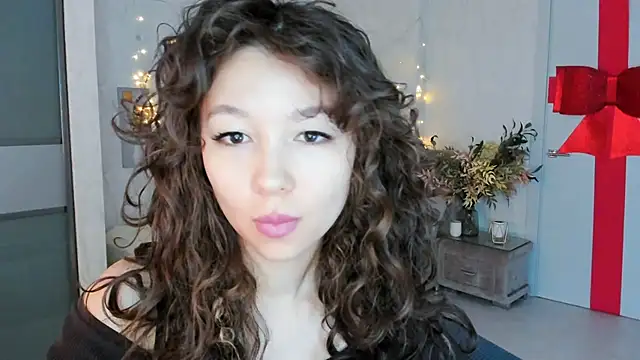 AgnieszkaBanana online show from 03/08/25, 04:12